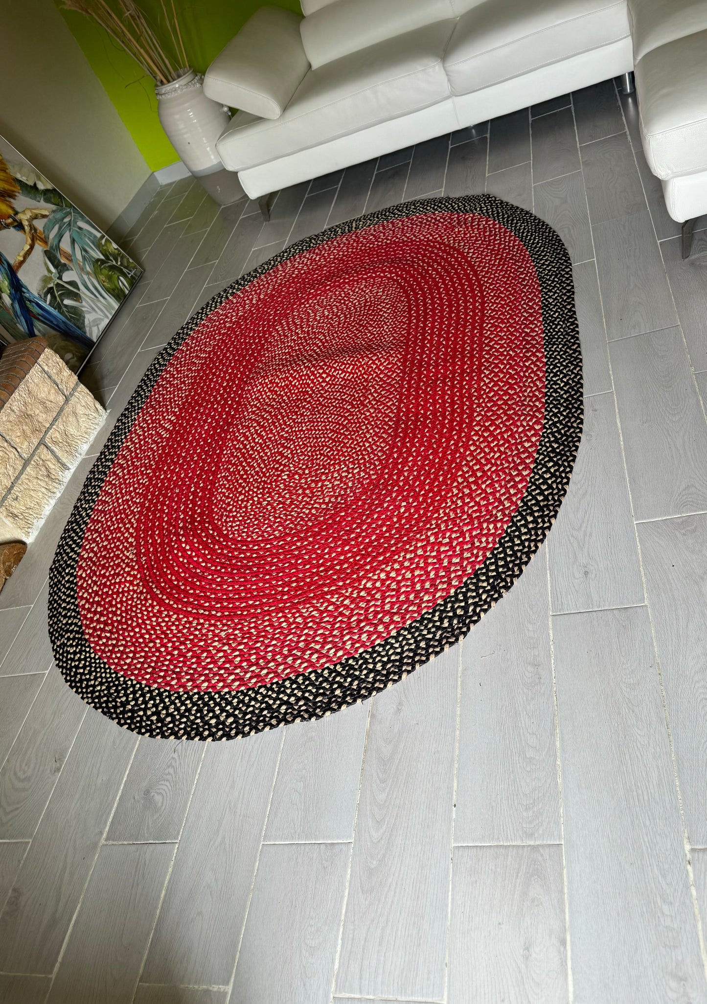 Tapis en raphia rouge et noir ovale