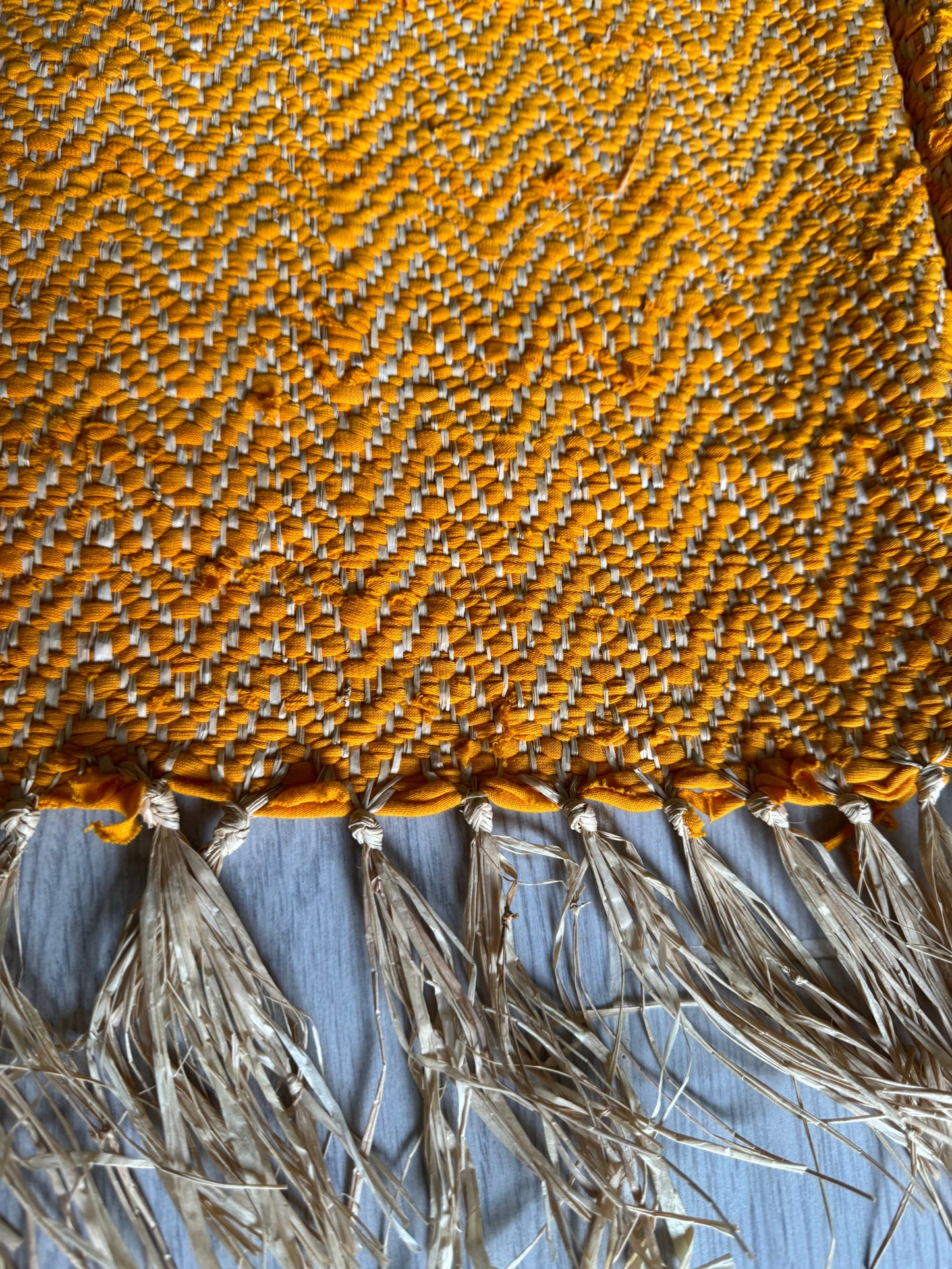 TAPIS YOUNG
